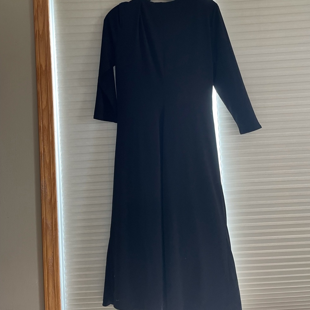 Dress - Picture 6 of 6